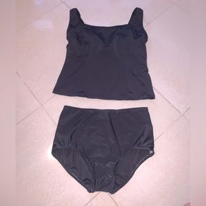 (L) 2-in-1 Essendi Tankini / Tank Top with Padded Lining with Bottoms